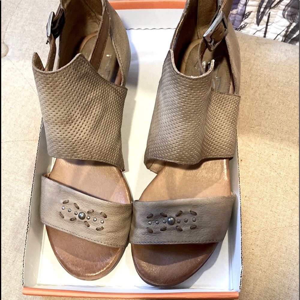 Sandals all leather from MissMoos NYC